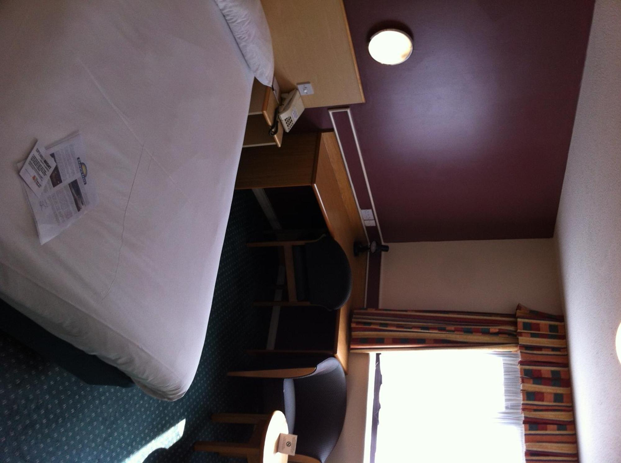 Days Inn Hotel Sheffield South Хартхилл Экстерьер фото